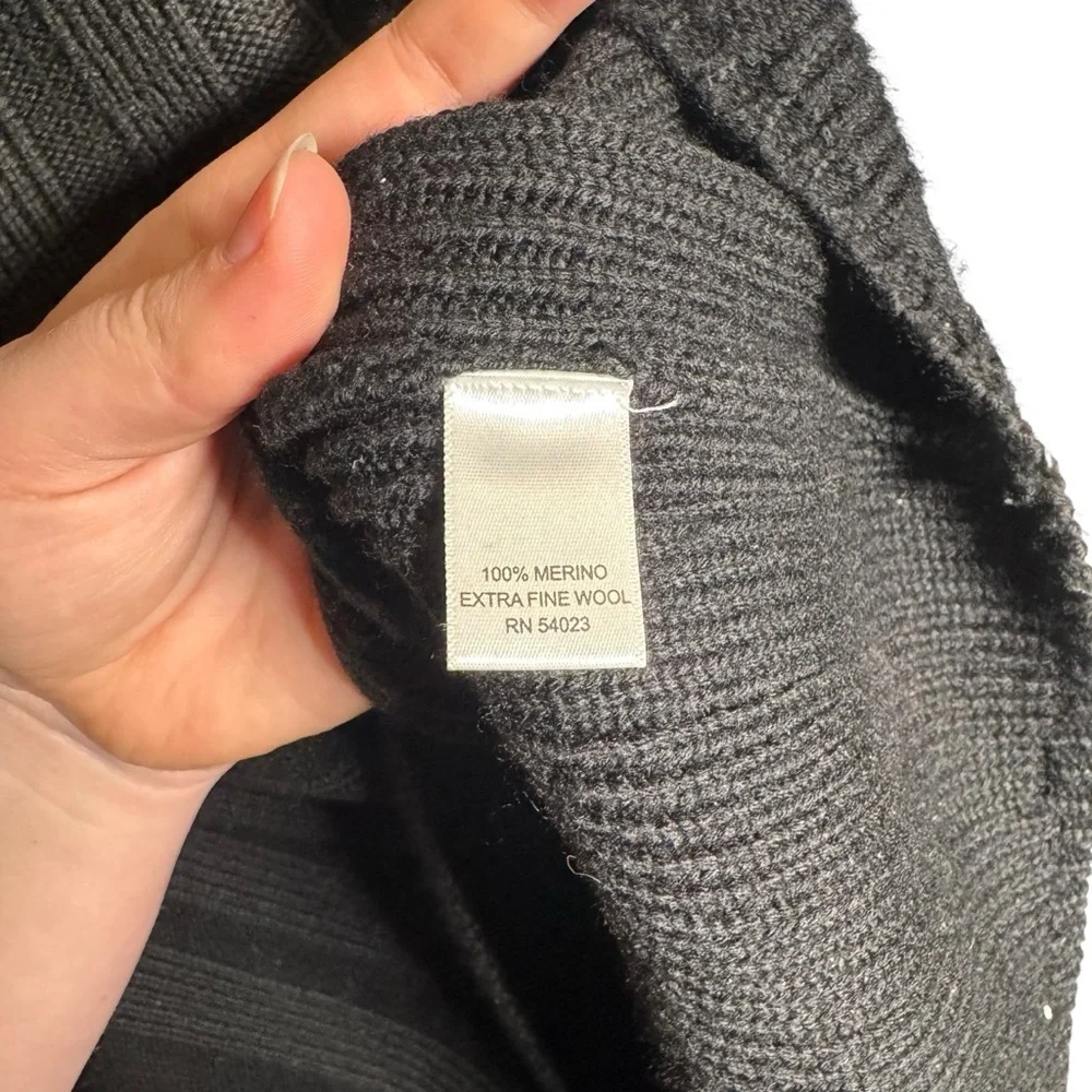 Banana Republic Men's Henley Sweater Merino Wool Ribbed Cowl Neck Black Size XL